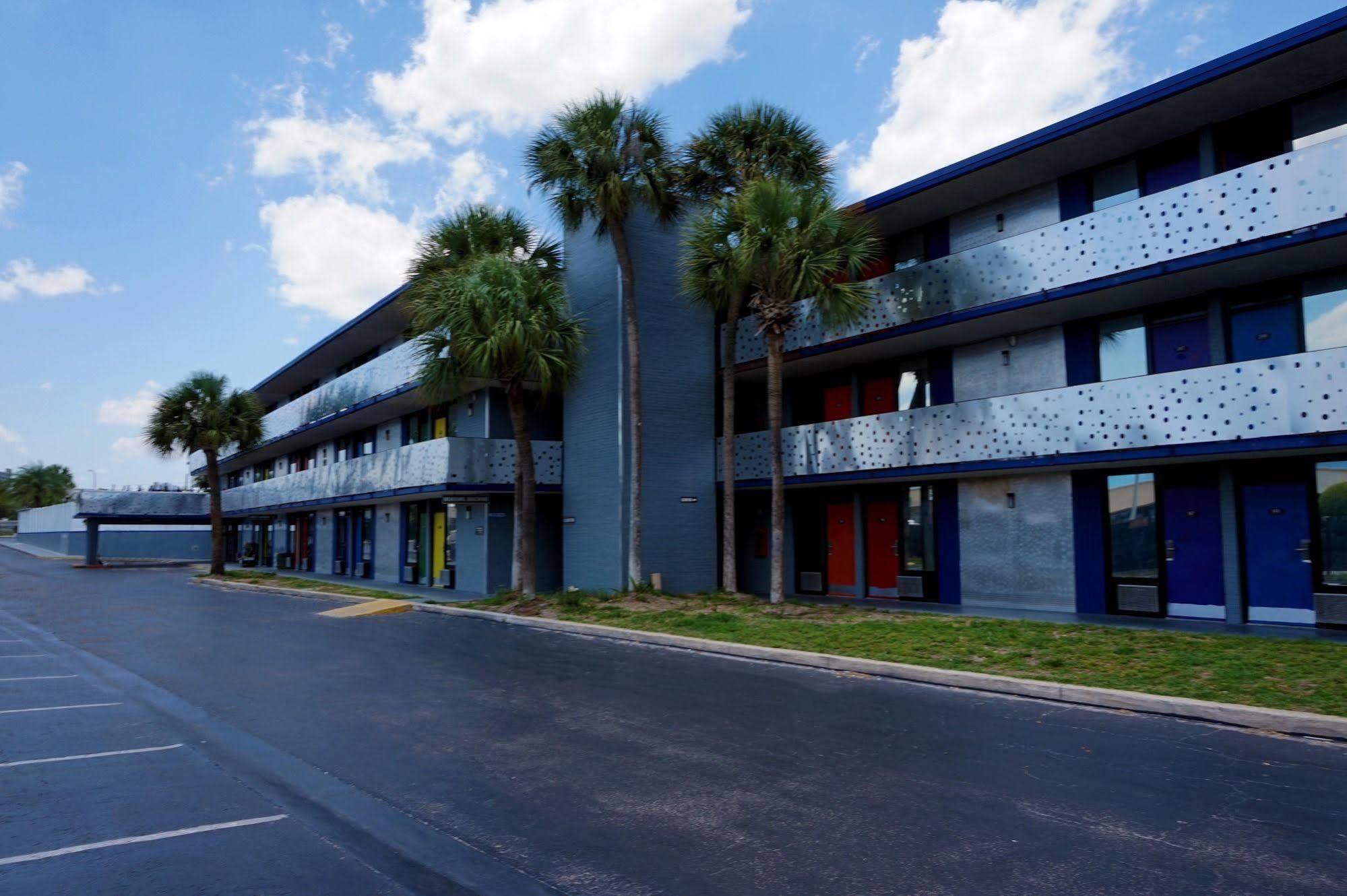 The M Hotel I-Drive Near Universal Орландо Екстер'єр фото